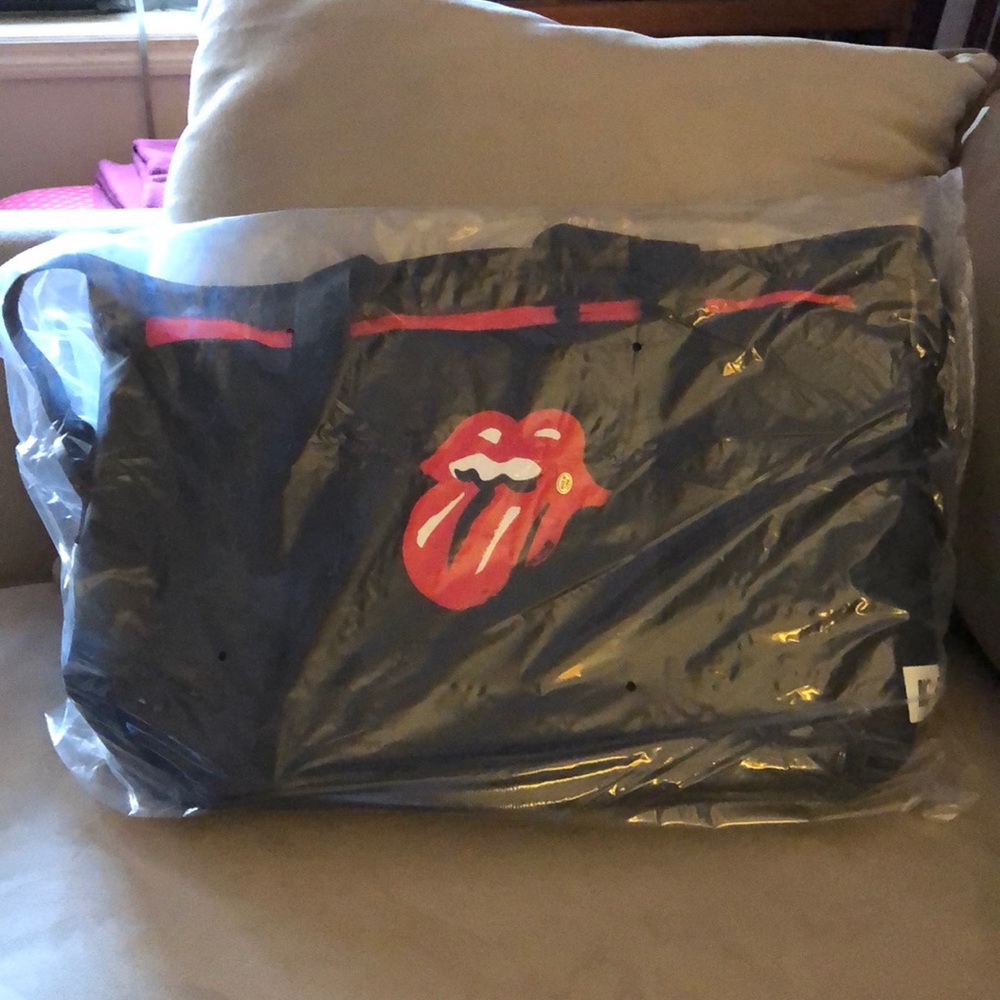Rolling Stones insulated tote and badge - Picture 7 of 7